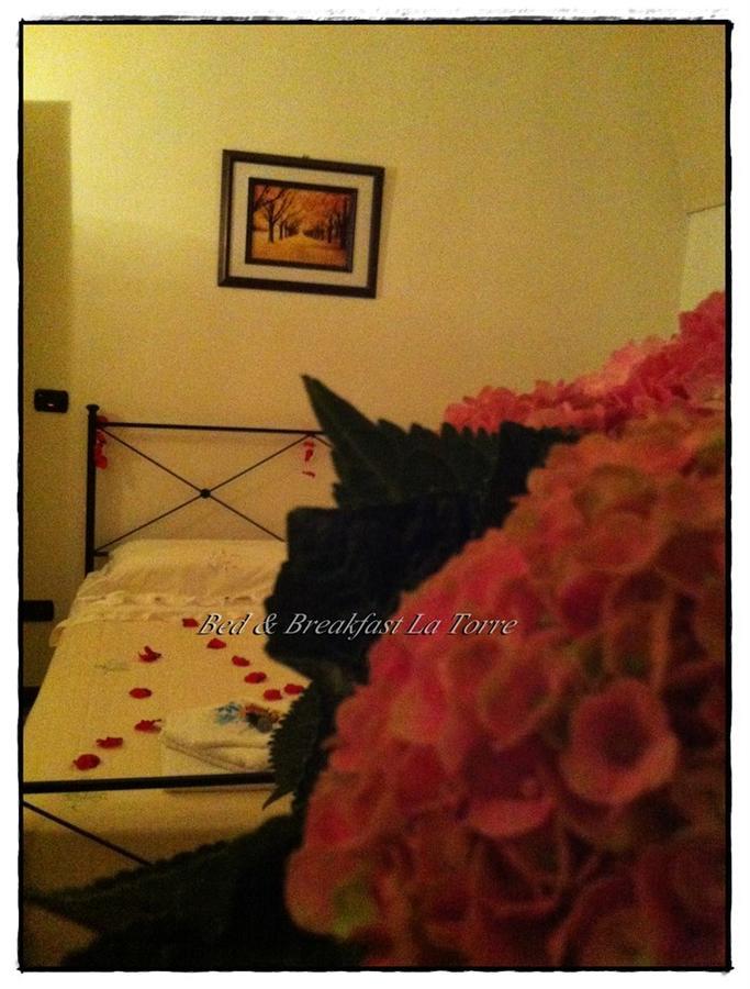 La Torre Bed & Breakfast Dolceacqua Phòng bức ảnh